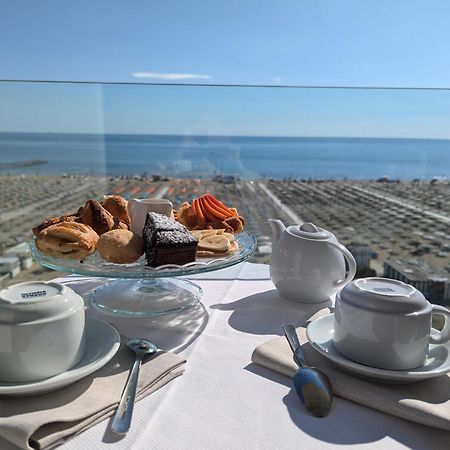 Grand Meeting Hotel Rimini Buitenkant foto