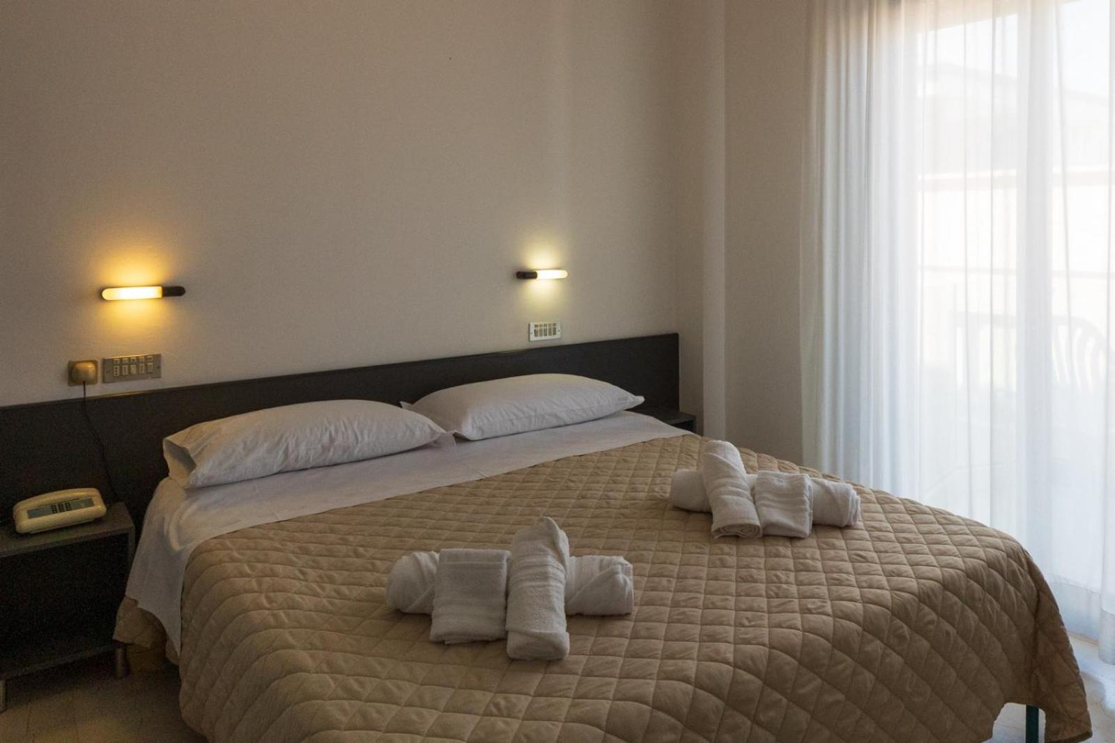 Grand Meeting Hotel Rimini Buitenkant foto