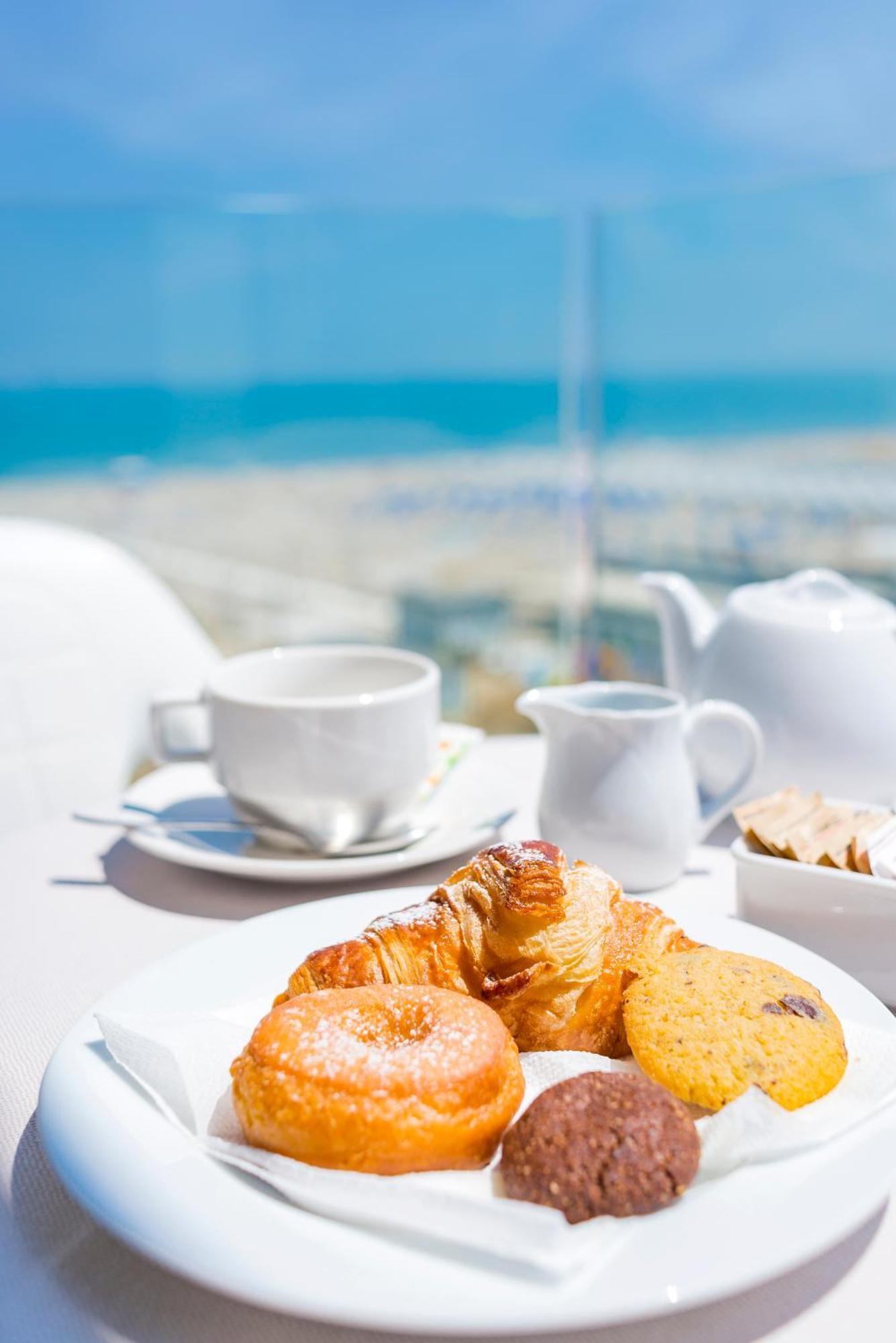 Grand Meeting Hotel Rimini Buitenkant foto